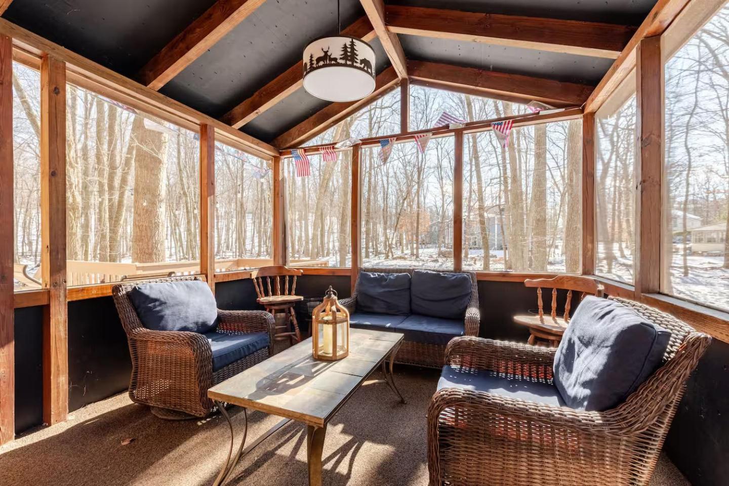 Cozy Cabin At Poconos With Hot Tub And Fire Pit East Stroudsburg Εξωτερικό φωτογραφία