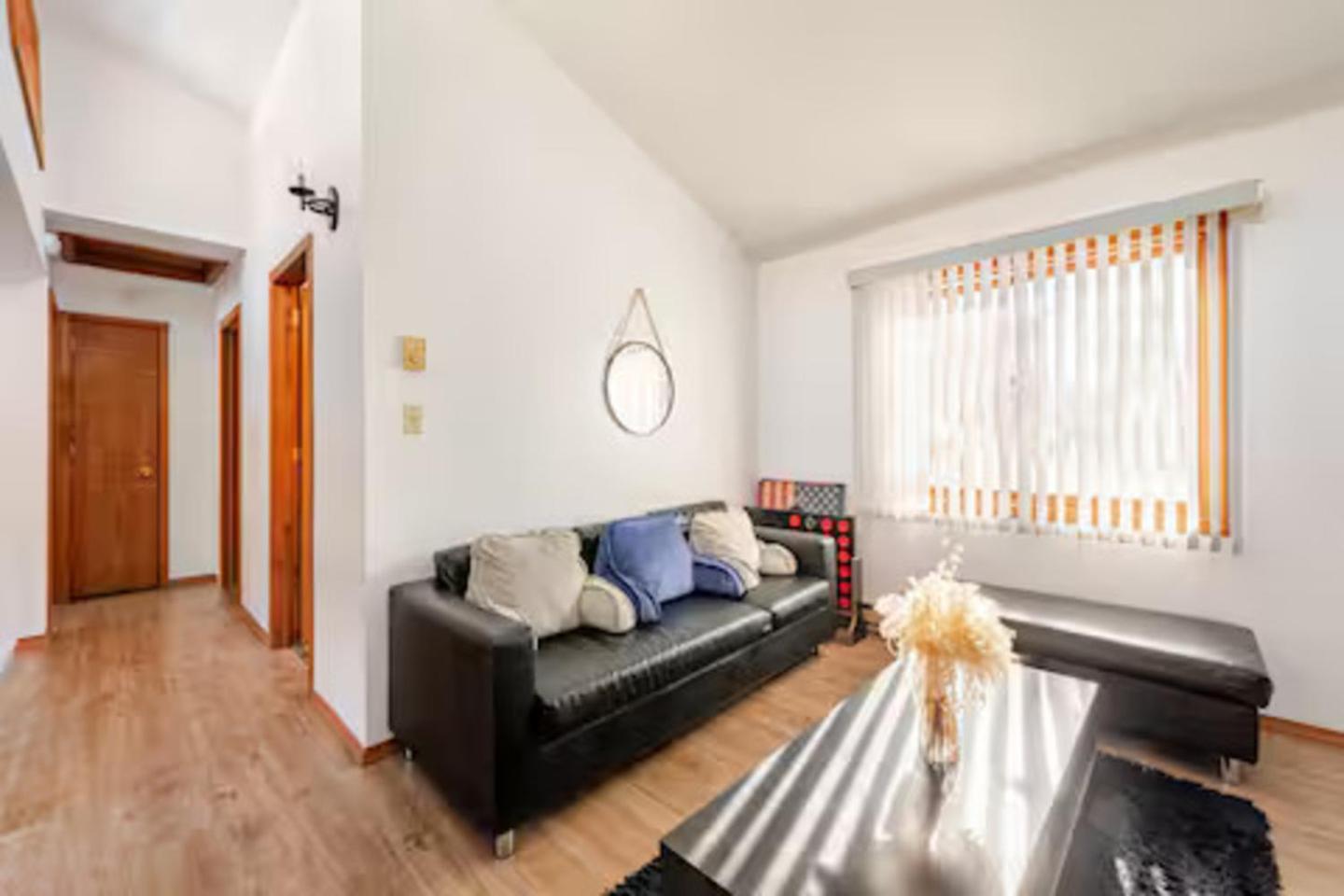 Cozy Cabin At Poconos With Hot Tub And Fire Pit East Stroudsburg Εξωτερικό φωτογραφία